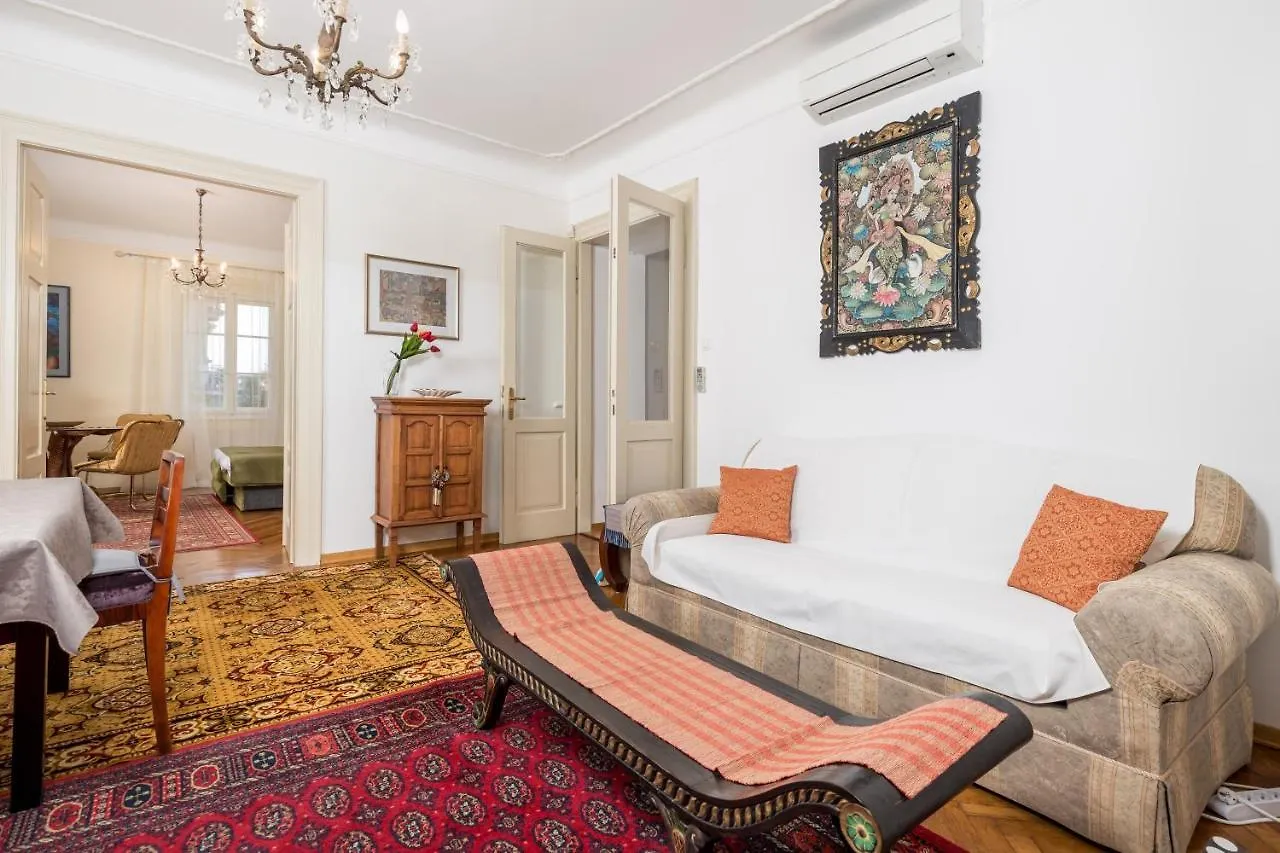 Palm And Palmino Garden Apartments Near Lungo Mare Lovran Croatia