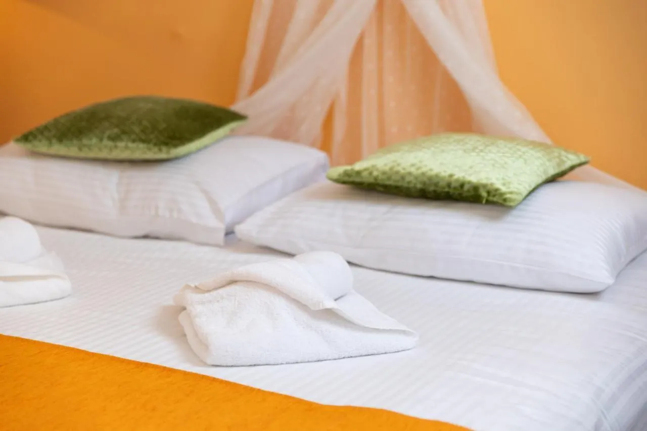 Palm And Palmino Garden Apartments Near Lungo Mare Lovran