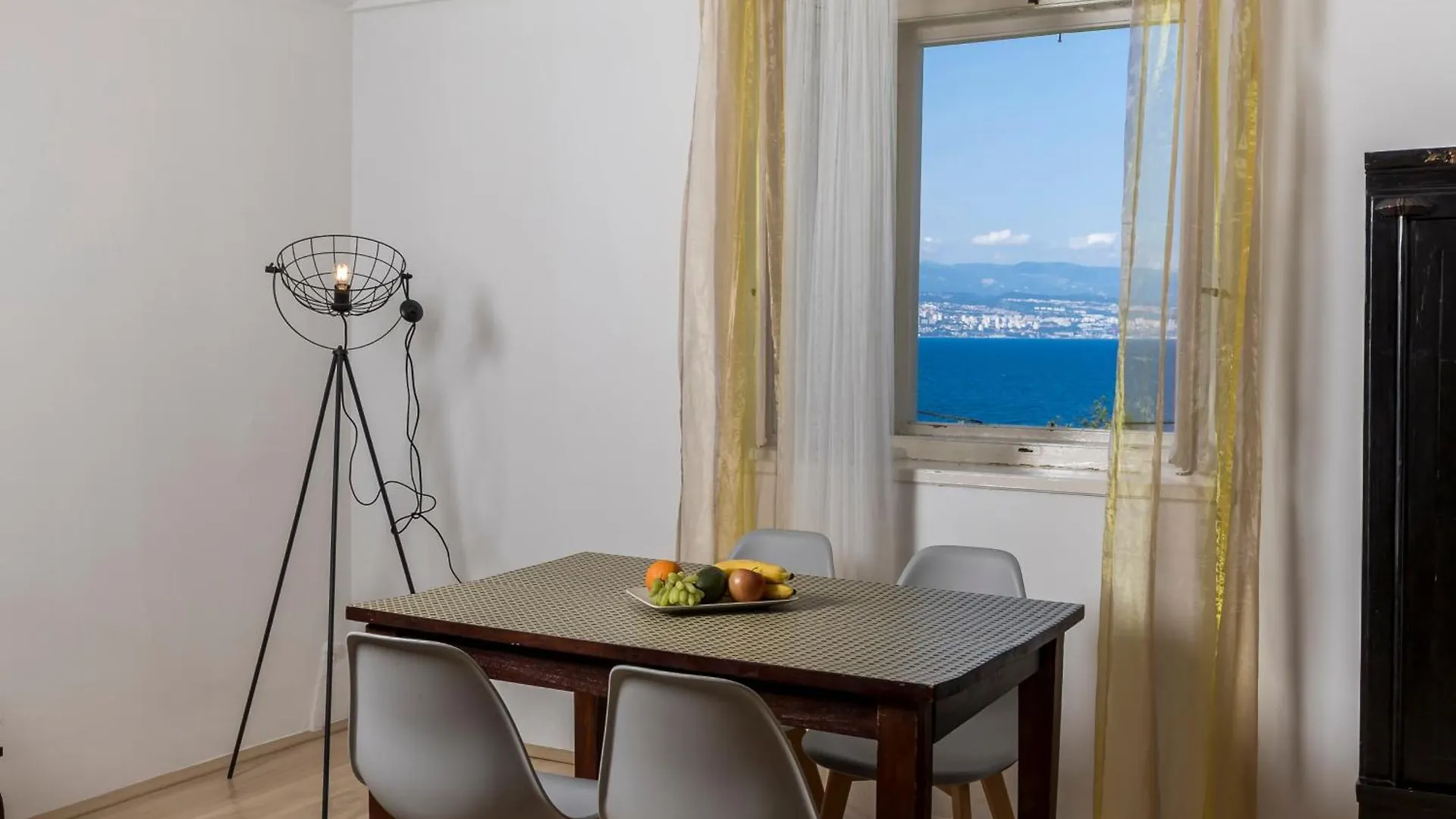 Palm And Palmino Garden Apartments Near Lungo Mare Lovran Croatia