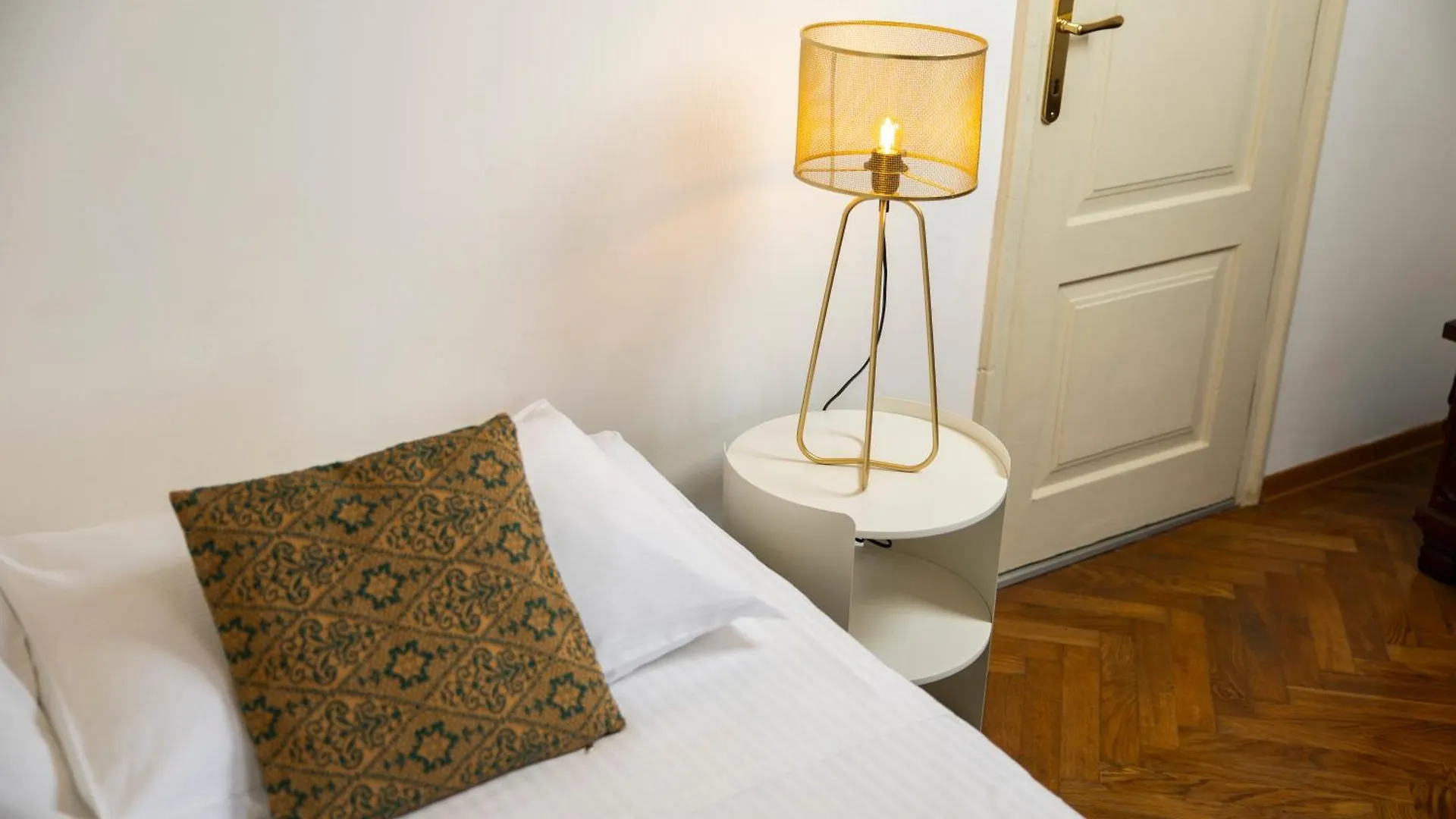 Palm And Palmino Garden Apartments Near Lungo Mare Lovran Croatia